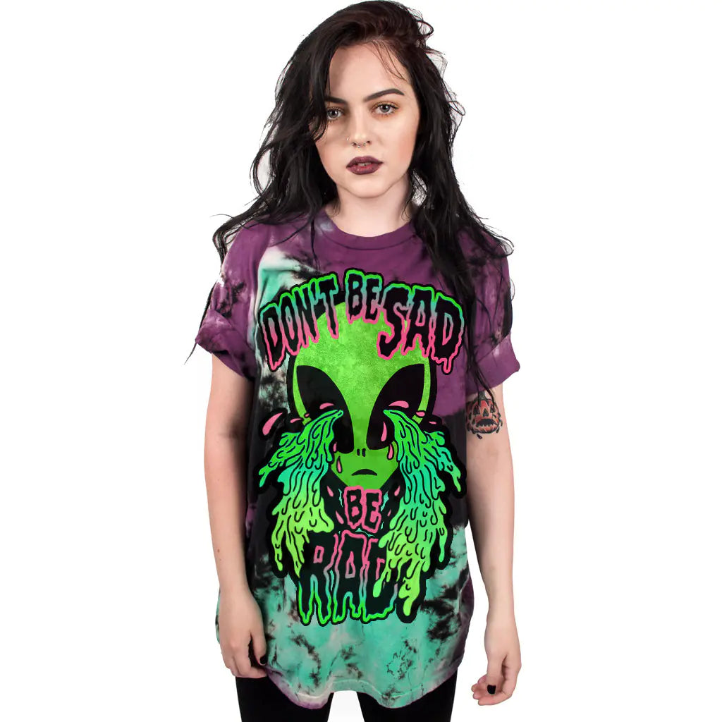Short Sleeve Alien Graphic T-Shirt